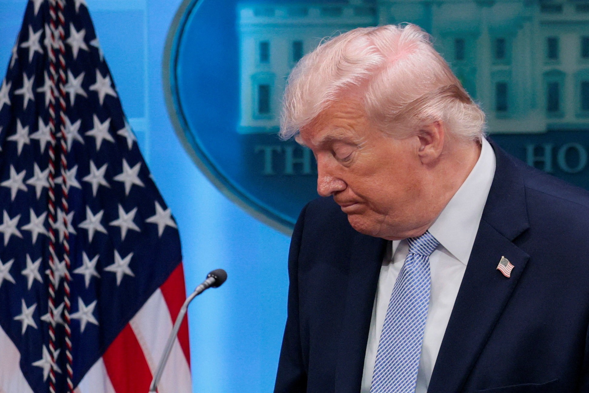 Resgate de piloto no Irã envolveu 155 aeronaves e ações para despistar iranianos, diz Trump