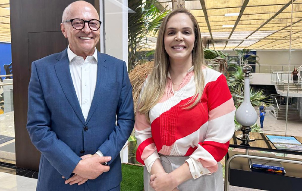 Pivetta chama mais duas mulheres para compor o primeiro escalão