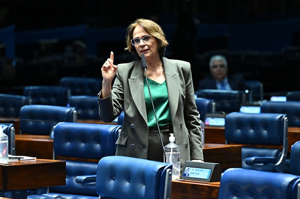 Reconhecimento de estágio como experiência profissional vai a sanção