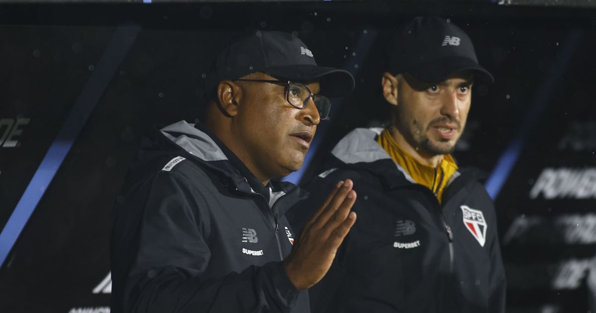 Ventania em Montevidéu atrapalha São Paulo na Copa Sul-Americana