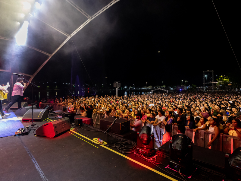 Mais de 60 mil pessoas curtem os 307 anos de Cuiabá no Parque das Águas