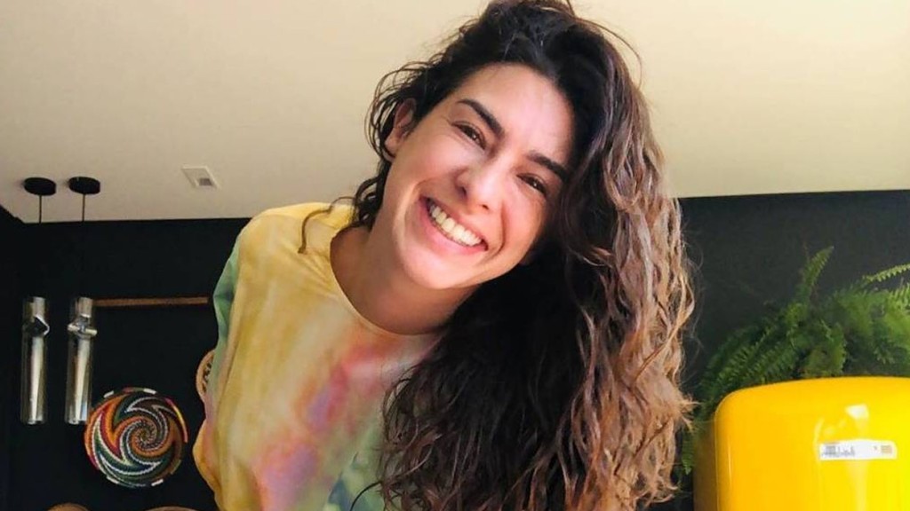 Fernanda Paes Leme mostra rotina de pilates e brinca com seguidores: ‘Gostosa!’