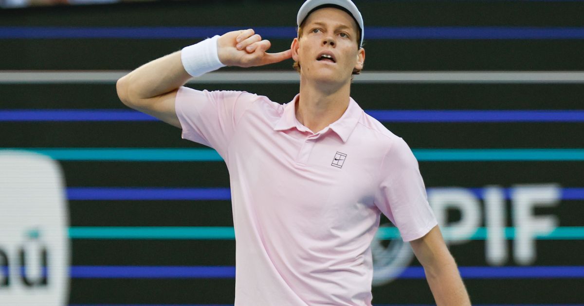 Sinner encerra série invicta de sets, mas avança às quartas em Monte Carlo