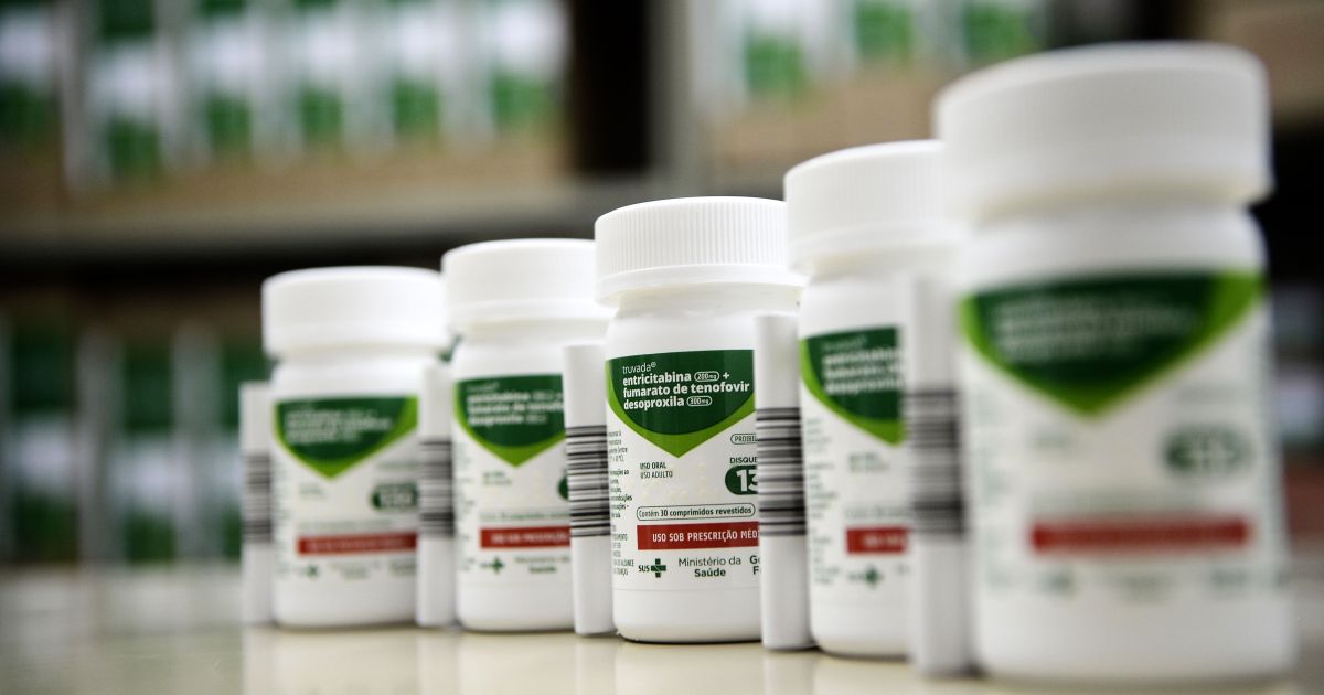 Fiocruz anuncia projeto de prevenção ao HIV para jovens de periferia