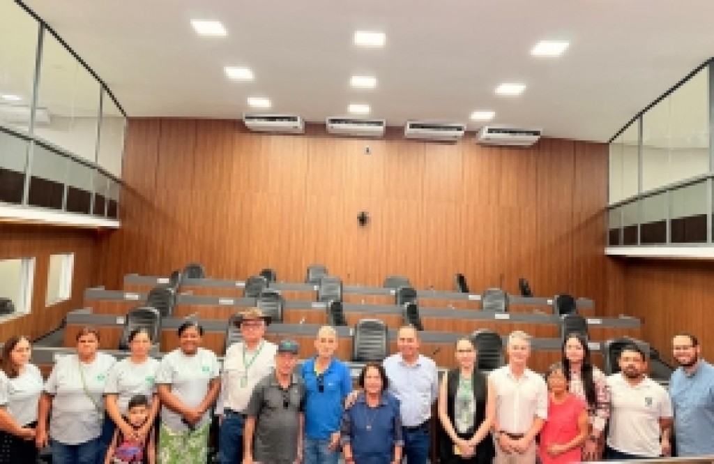 Comissão de Agricultura realiza reunião com moradores do Distrito de Aguaçu