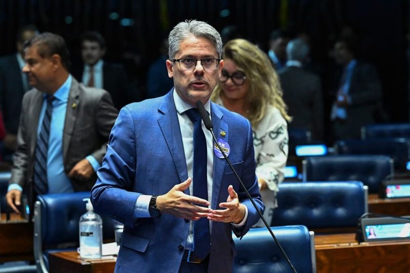 CPI contra ministros do STF já tem apoio de 40 senadores