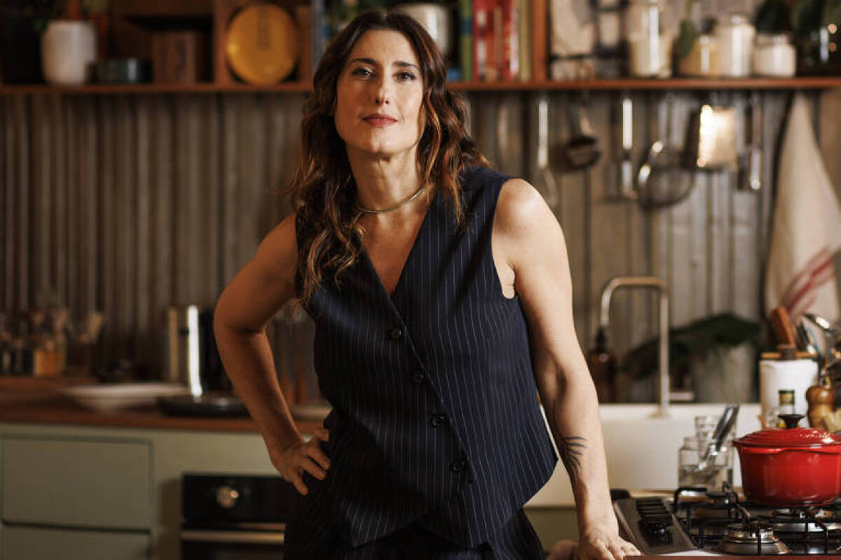 Paola Carosella renova com a Globo e fará segunda temporada de Infiltrado na Cozinha