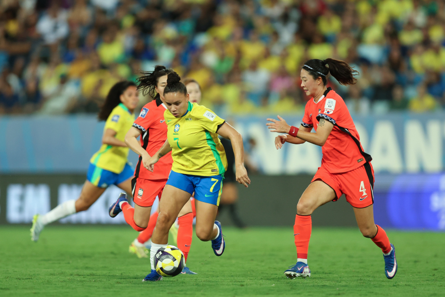 Brasil dá show em Cuiabá e goleia Coreia do Sul por 5 a 1 na estreia