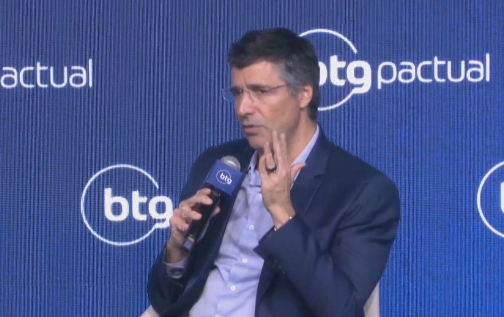 Esteves diz que BTG avalia compra de ativos do BRB, “mas não os do Master”