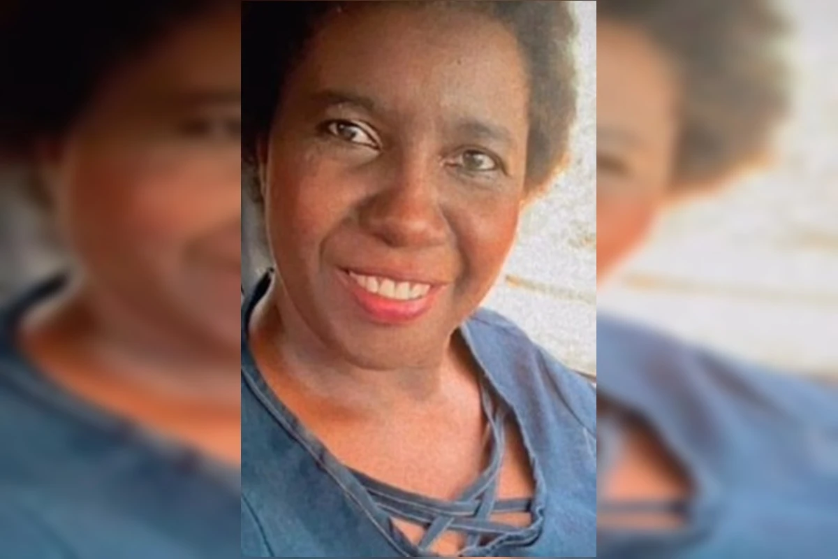 Filho mata mãe, arranca o dedo dela para acessar conta bancária e é preso em velório