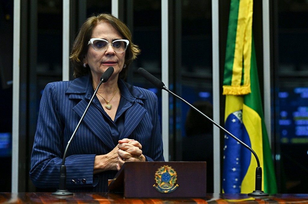 Damares pede análise individualizada dos condenados por atos de 8 de janeiro