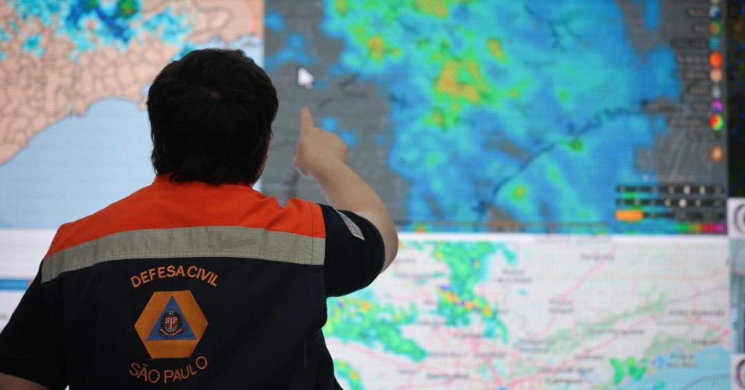 Governo de SP e Natura fecham parceria para criar núcleos comunitários de prevenção climática