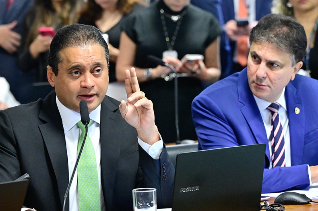 Lido o relatório, Jorge Messias será sabatinado na CCJ em 28 de abril