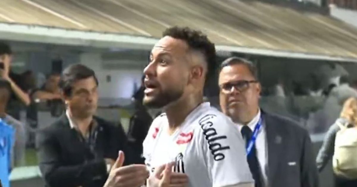 Dublador aponta o que Neymar disse em discussão com torcedor do Santos