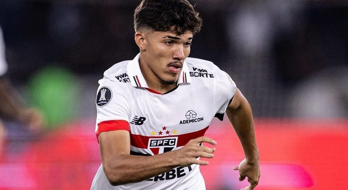 Newcastle mira ex-São Paulo e prepara oferta milionária, diz jornal