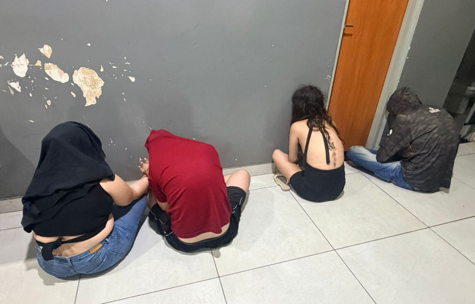 PM desarticula esquema de tráfico e recupera veículo roubado em Várzea Grande