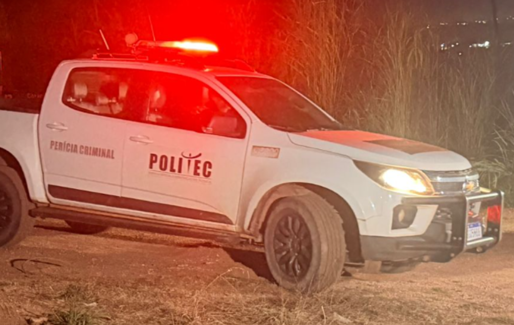 Jovem de 22 anos é encontrado morto com ferimentos na cabeça