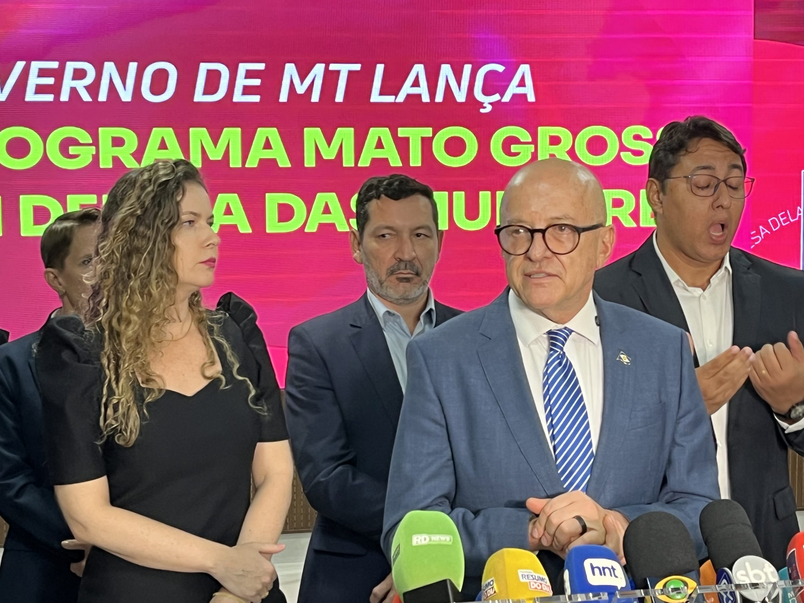 Piveta lança programa de 60 mil casas e incentivo a emprego para meninas a partir dos 14 anos como estratégia para conter a escalada da violência contra mulher em MT