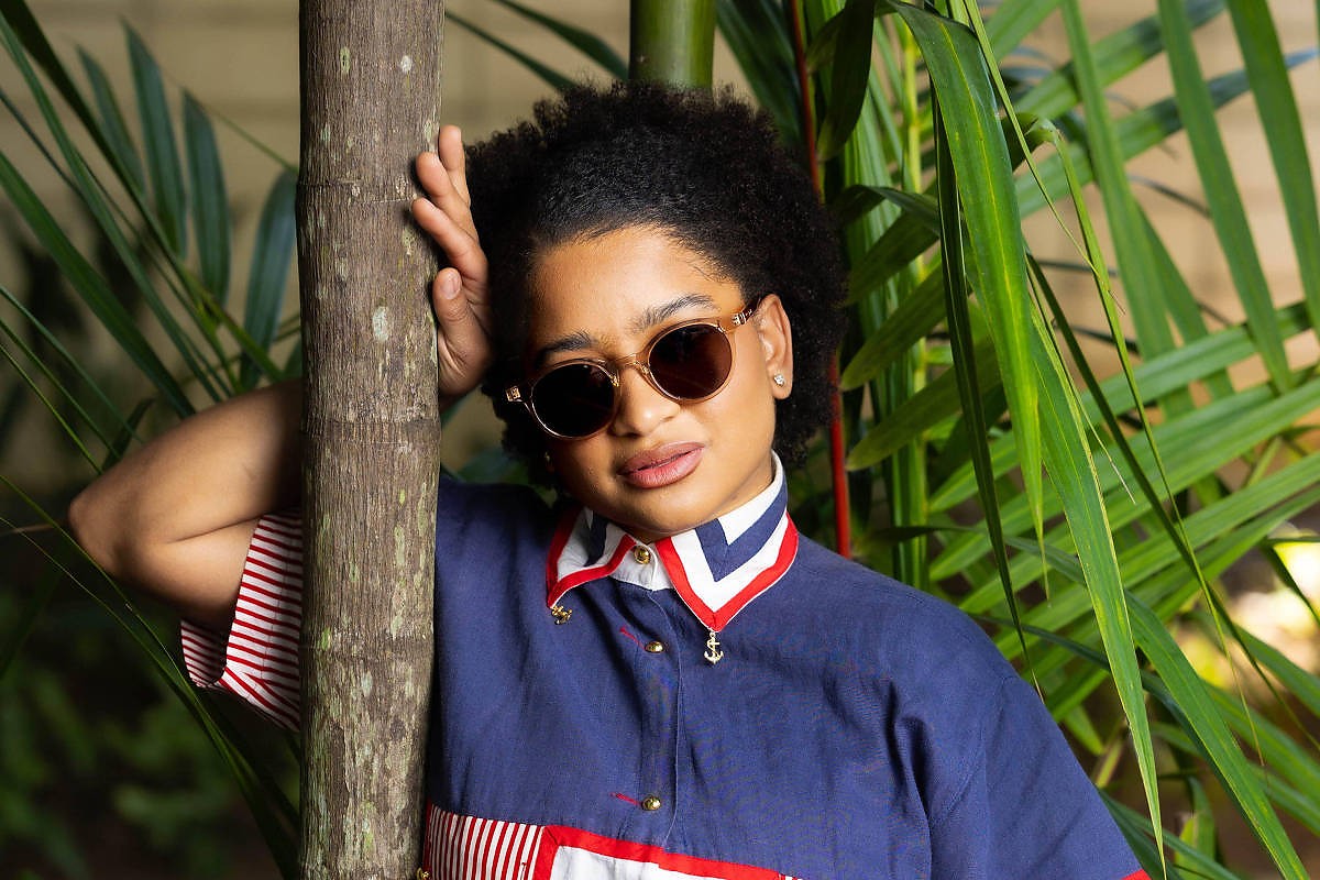 'Se quiser que eu cante, eu canto', diz Milena, que quer ser contratada pela Globo