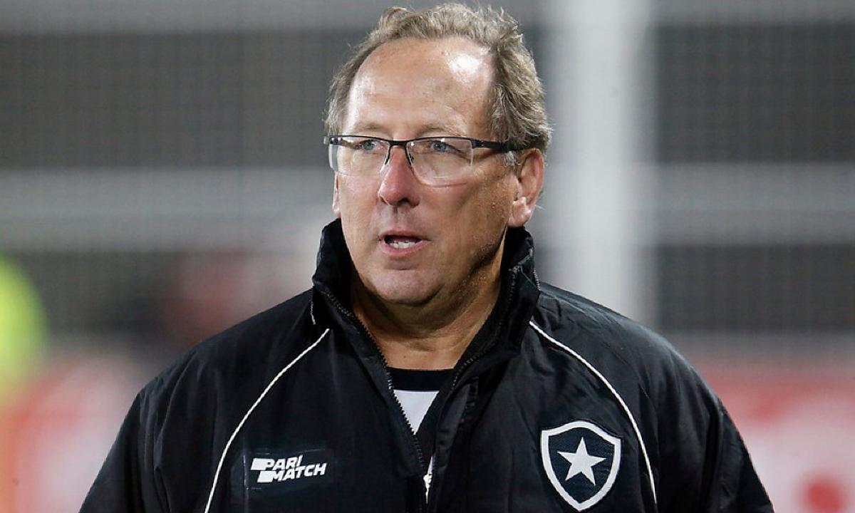 Justiça diz que Lyon tem que pagar R$ 137 milhões ao Botafogo e dá prazo