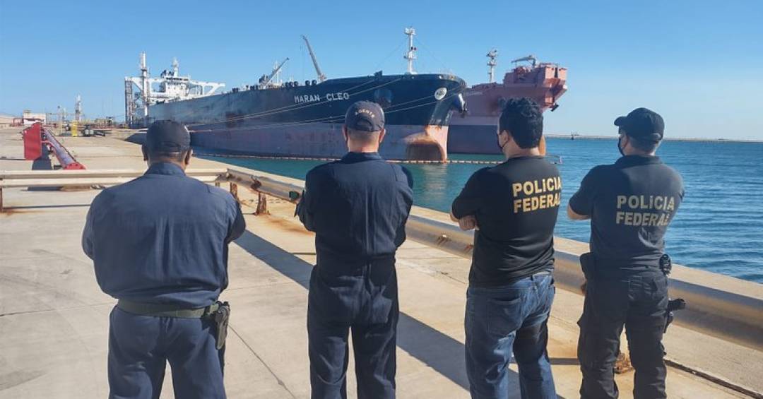 PF cumpre mandados e Justiça afasta 17 auditores da Receita investigados por corrupção